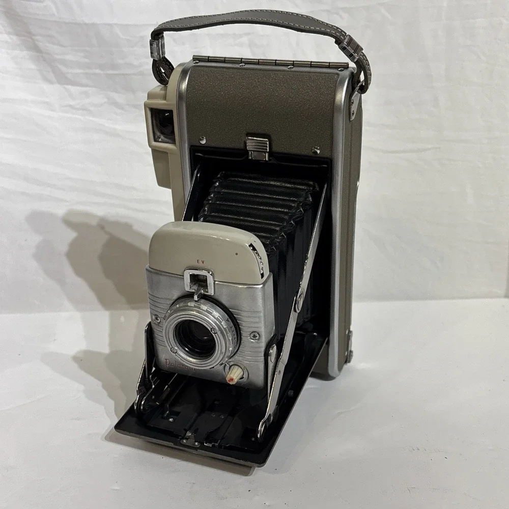 Polaroid Land Camera Model 80 B Antique Vintage Case Extras 80B Light  Reducer